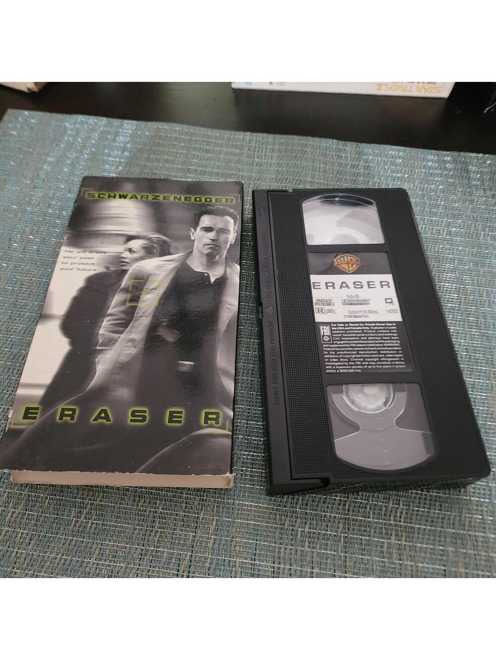 Eraser VHS Arnold Schwarzenegger Action Thriller Tested Works Warner Bros